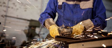 how to become a metal fabricator|how to find fabrication work.